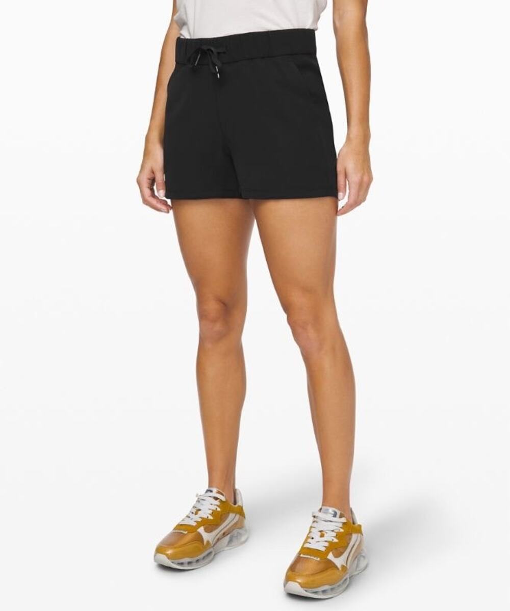 Lululemon Black On The Fly Travel Woven Athleisure Shorts Size 8